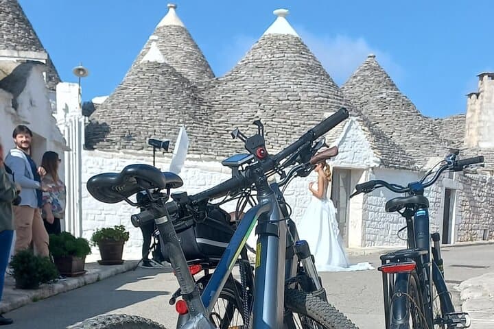 Tour Ebike Trulli Alberobello