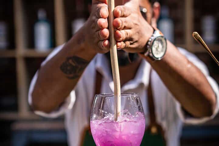 History, Legends & Pubs - the Tipsy History Tour of Bucharest