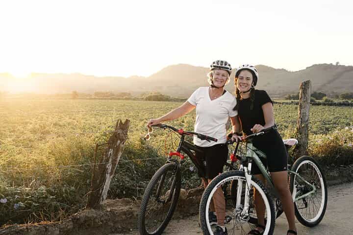 Sunrise Bike Tour in Puerto Escondido