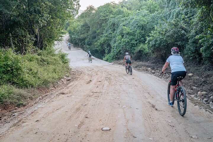 Sunrise Bike Tour in Puerto Escondido