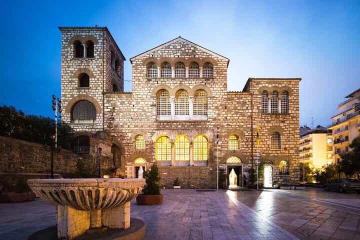 Captivating Christmas Private Journey in Thessaloniki