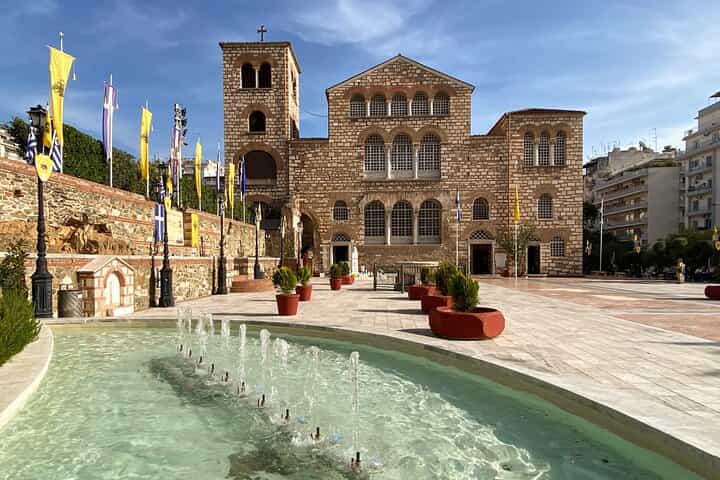 Captivating Christmas Private Journey in Thessaloniki