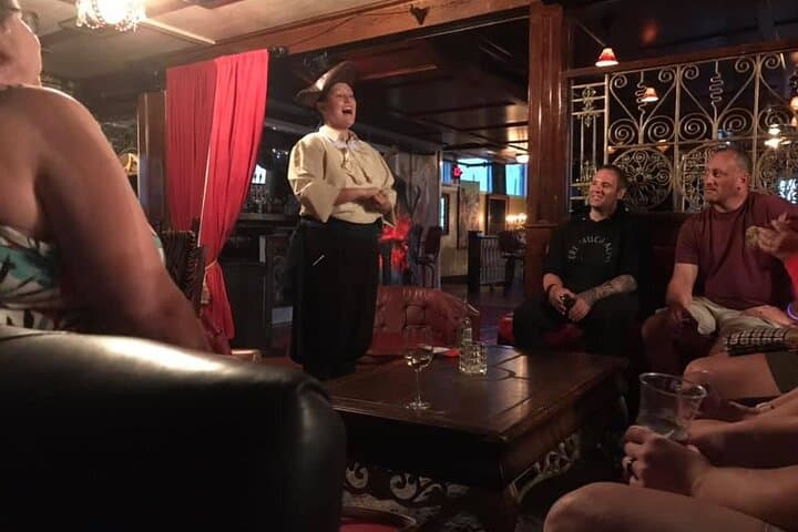 סיור רוחות ואלכוהול רדופים של צ'רלסטון