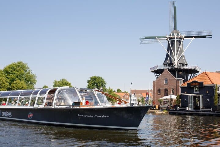 Haarlem: Windmill Visit and Spaarne River Cruise
