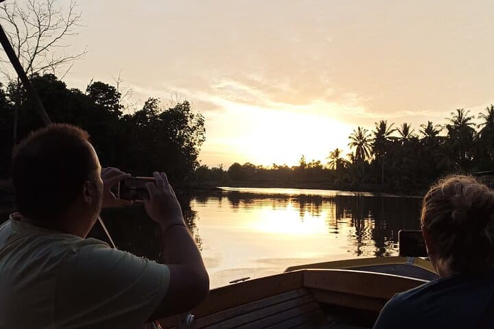 Proboscis Monkey, Fireflies & Water Village Private Tour