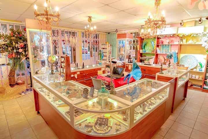 Roatan Island Tours, Sightseeing and Shopping Adventures