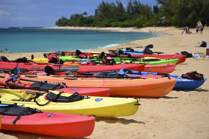 Tel Aviv Beach: Kayak Rental at Beach Club