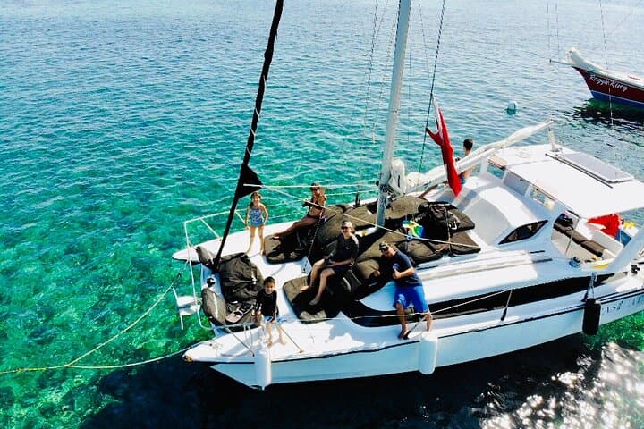 סיור מודרך משותף של שייט יומי במכסיקו רוקס
