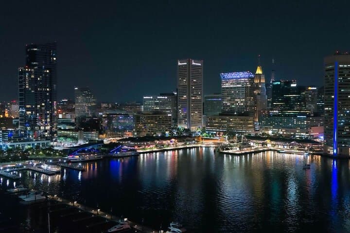 City Cruises Baltimore: Signature Dinner Cruise
