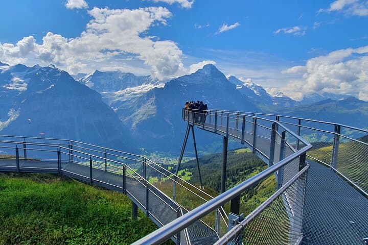 Attraction Ticket: Grindelwald First Cableway incl. Cliff Walk