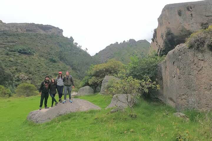 הליכה להרי הרוקי של סוטטואסה טיול יום פרטי