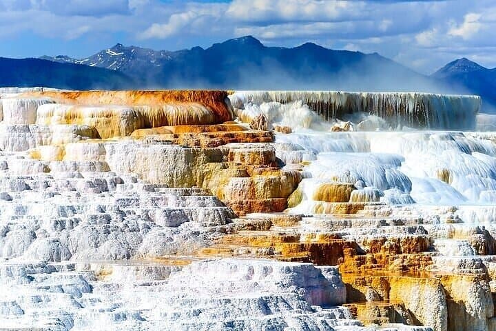 Yellowstone National Park Self-Guided Audio Tour
