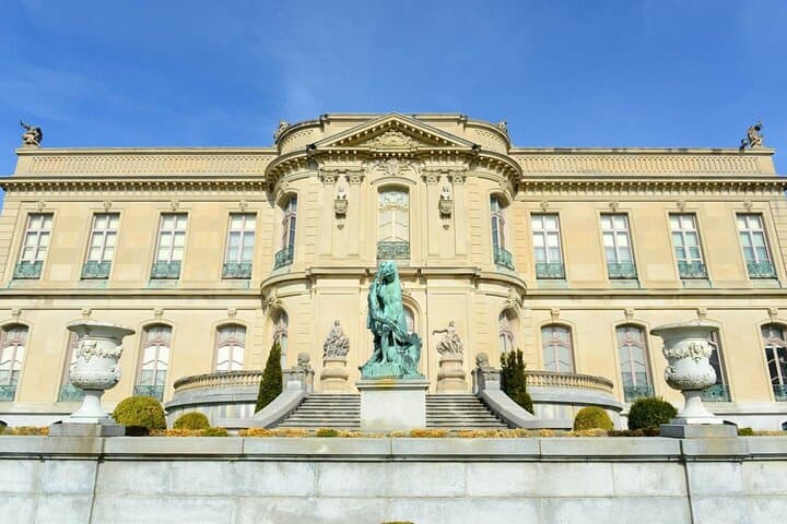 Scenic Newport, RI Self-Guided Driving Audio Tour