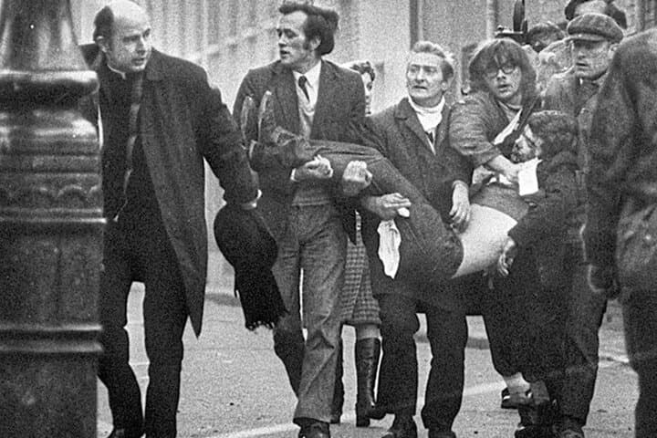 סיור ההיסטוריה של בוגסייד בהליכה בעירייה