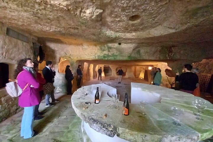 סיור יין ואירוח של אוסטוני DOC.