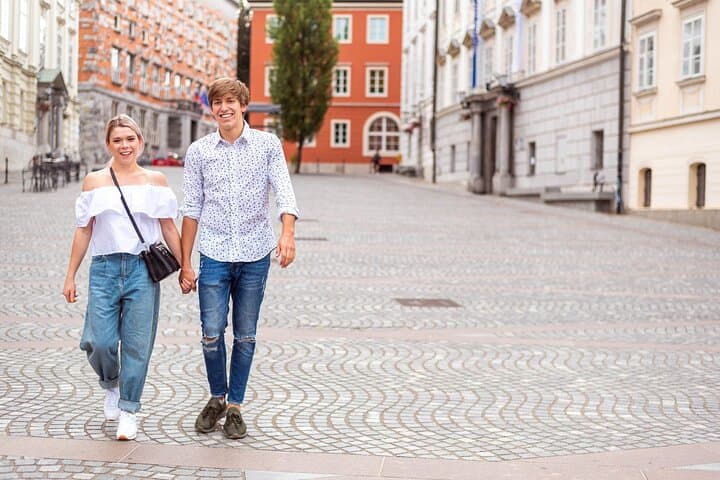 Private Romantic Walking Tour in Lund with Cathedral and Ruins