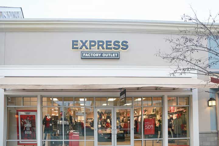 סיור קניות פרטי מפלadelphיה לJackson Premium Outlet