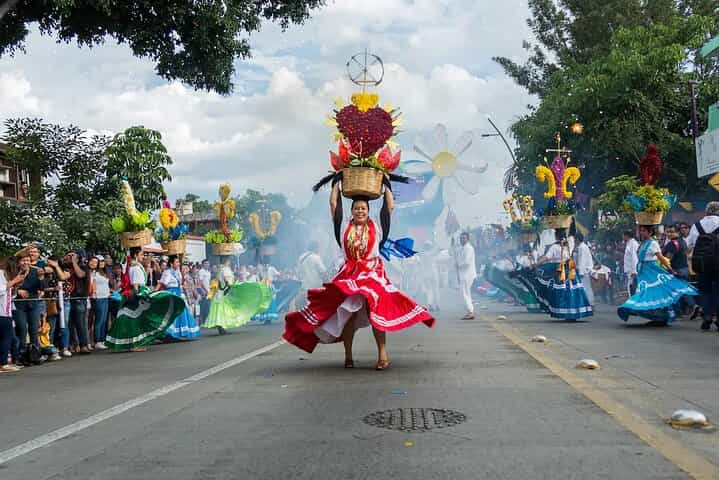 אואחאקה עם צלם מקומי