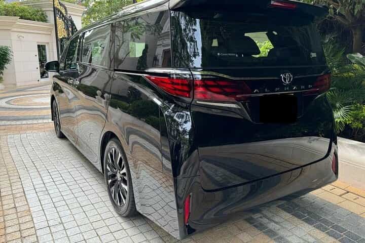 Hong Kong Limousine hourly onhire service Luxury MPV