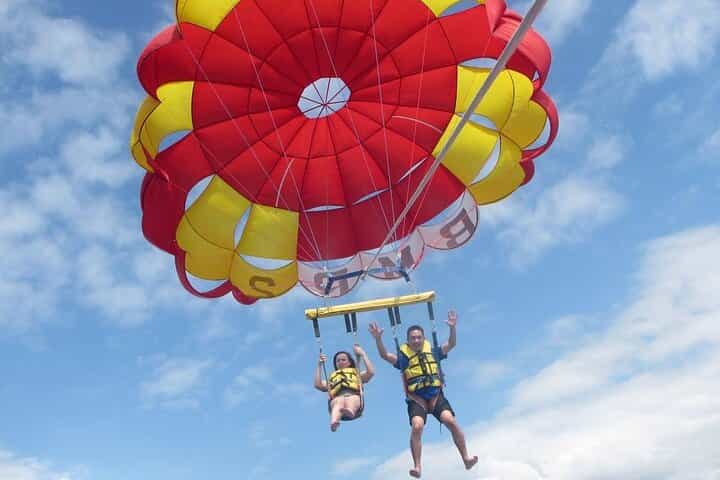 ספורט ימי באלי (בננה בוט, ג'ט סקי, הרפתקאות פרשוט)