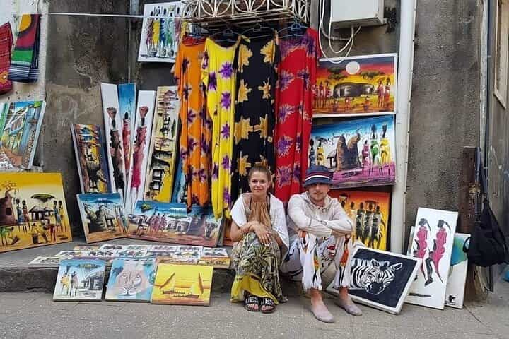 סיור רגלי בעיר שטון, קניות, היסטוריה ותרבות