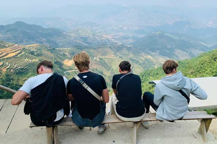 טיול פרטי של 4 ימים בלולאת האג'יאנג כולל הכל עם רכב