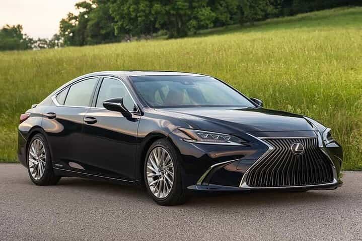 Departure from Dubai to Dubai International Airport DXB by Sedan