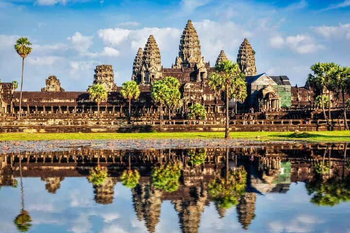 Siem Reap Angkor Phnom Penh 4 Days from Ho Chi Minh (Vietnam)