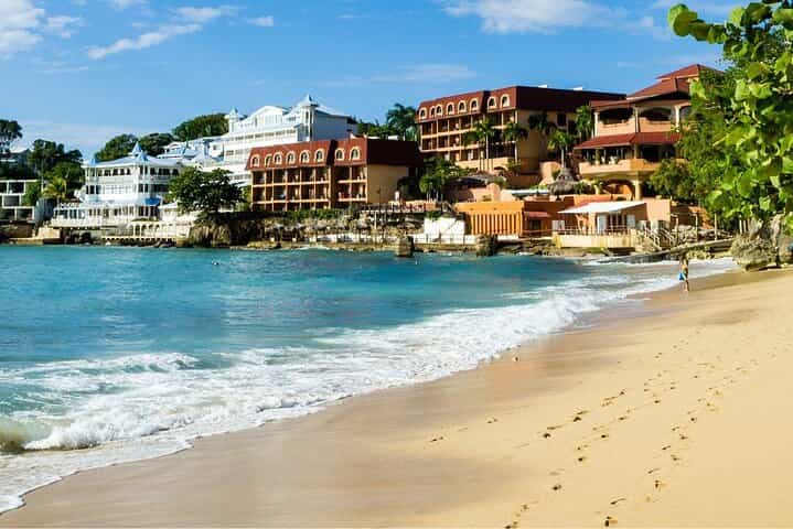 Puerto plata Ambar cove ,Taino bey para la Playa de Sosua 6 hora