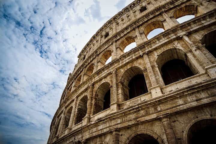 Colosseum & Ancient Rome Exterior Adventure