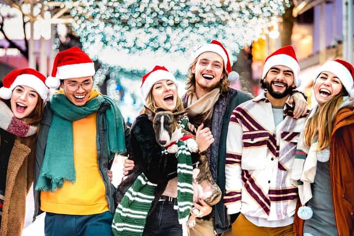 Lagos Christmas Private Walking Tour: Lights, History and Harmony