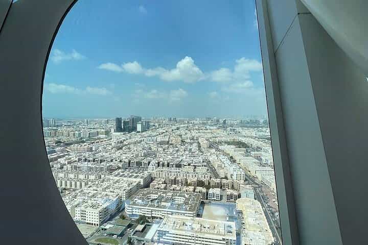 מסגרת דובאי עם חוויה זהב במלון בורג' אל ערב עם העברה