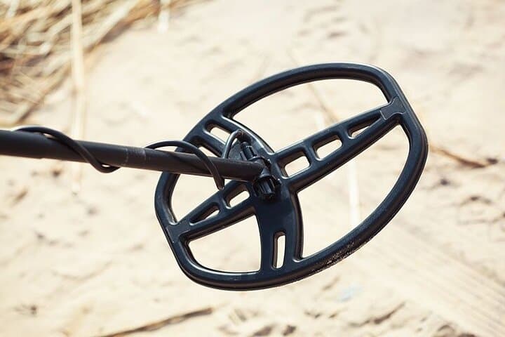 Kenosha Metal Detecting Tour to Simmons Island Beach