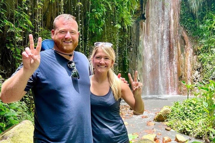 Good Vibes Tours with Dannyboy & Co. – Private Island Experiences