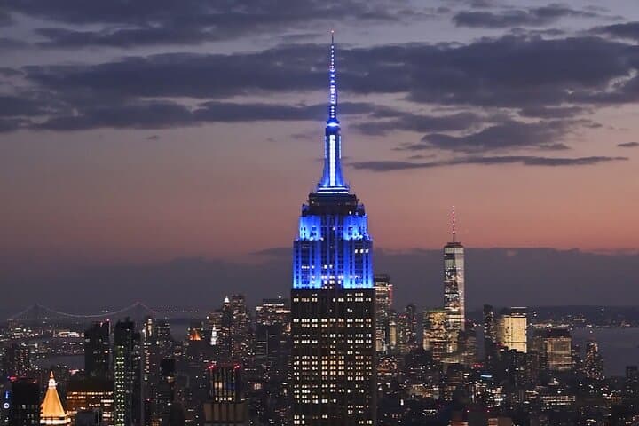 סיור הליקופטר באורות הלילה של ניו יורק סיטי מניו ג'רזי