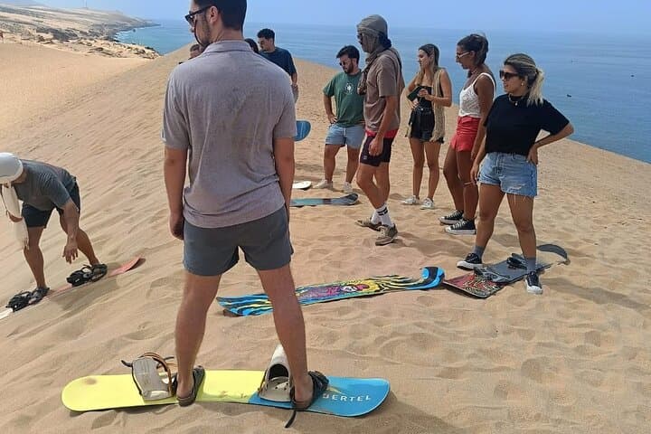 המחיר הכי טוב לחוויה מודרכת של סנדבורדינג באגאדיר ותגאזות