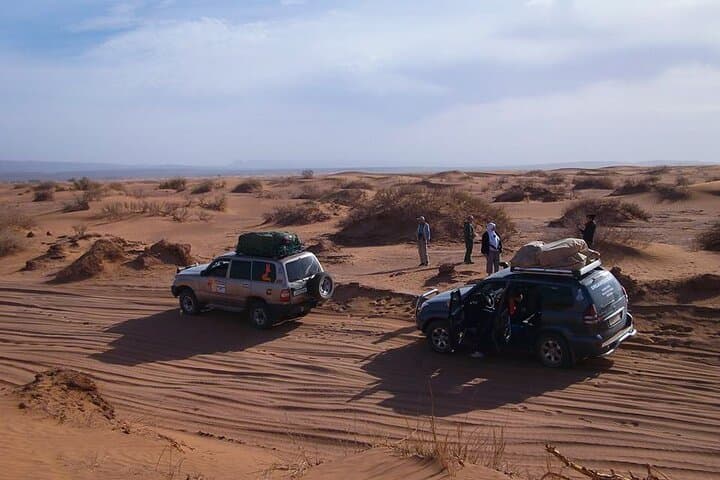 אירג שיגאגה לינה בלב דיונות הגדולות.