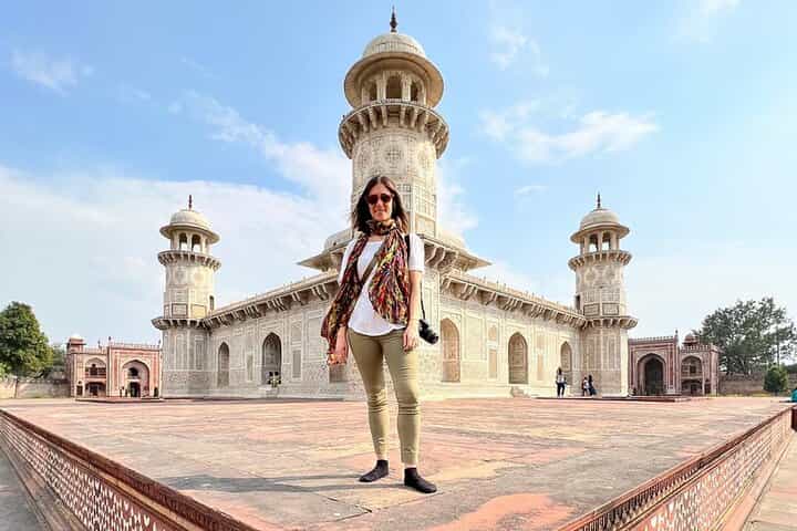 טיול פרטי לתאג' מאהל עם רכב מיג'איפור