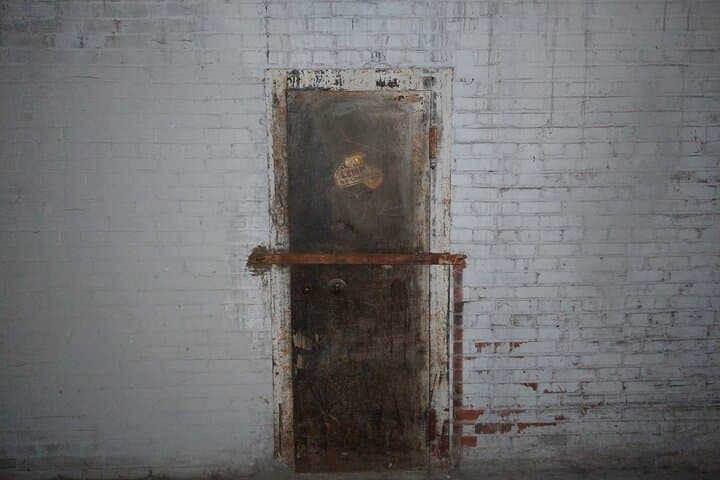 סיור רגלי בשכונת למפ המפחידה