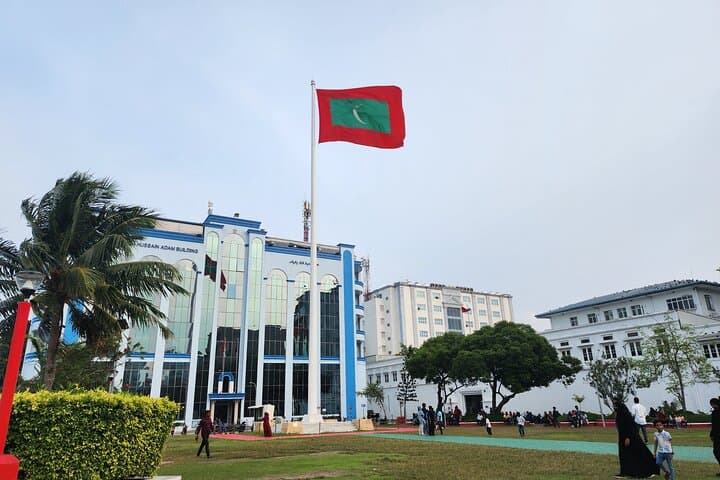 Greater Male Explorer - Private City Tour by Car or by Walking