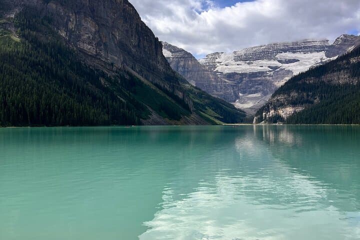 Banff Town ,Lake Louise, Moraine , Emerald & Johnston Canyon Tour