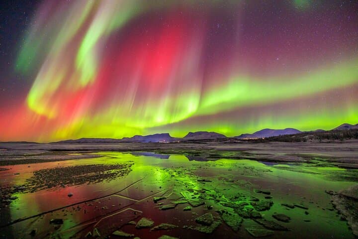 Autumn Abisko Aurora Chase
