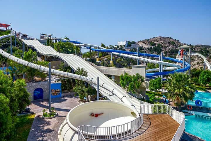 כרטיס כניסה לפארק המים בפאליראקי רודוס