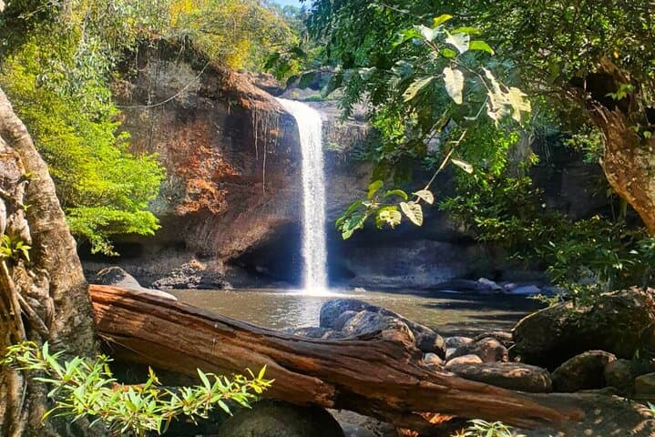 סיור פרטי במפלים ובח Wilderness של קאו יאי