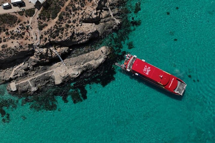 גוזו וקמינו לגונה כחולה