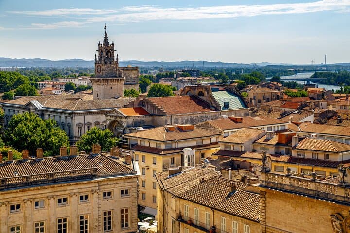 Explore Arles in 60 minutes with a Local