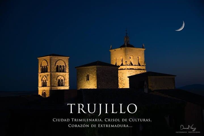 OFFICIAL TOUR TRUJILLO Historical Legendary and Monumental