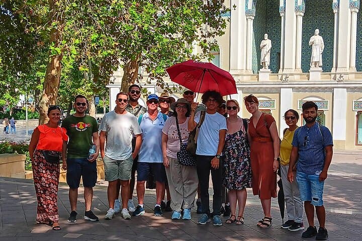 Baku Old Town & Oil History Private Walking Tour