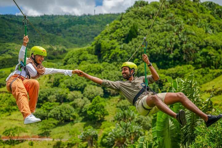 Mauritius:Family Zipline Adventure 7 lines- Vallé Advenature Park