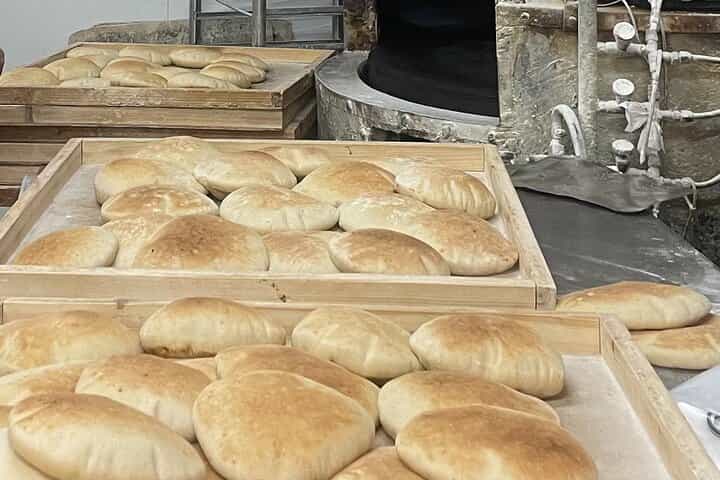 Tel Aviv: Hatikvah Market Interactive Behind-the-Scenes Tour